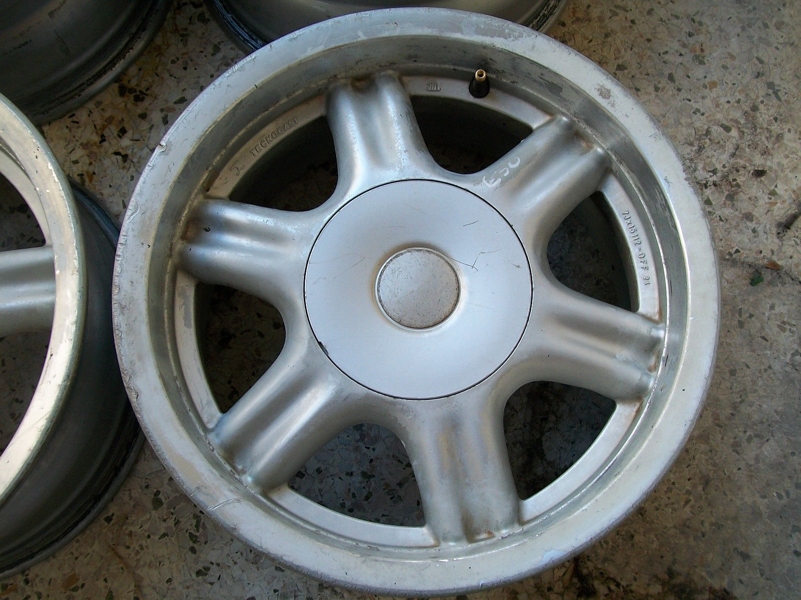 bmw m1 wheels