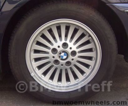Estilo de rueda BMW 33