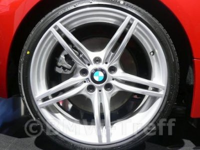 Estilo de rueda BMW 326