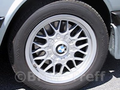 BMW-renkaan tyyli 29