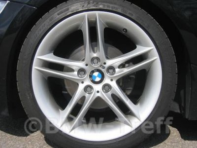 Estilo de rueda BMW 224