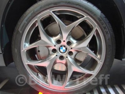 Estilo de rueda BMW 215
