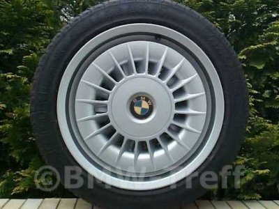 Стиль колес BMW 20