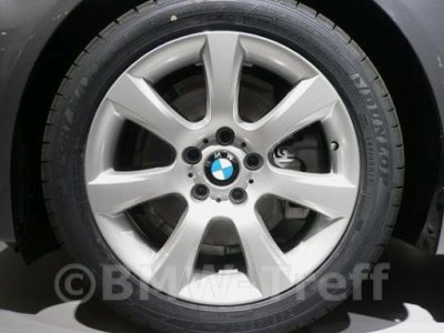 BMW wheel style 330