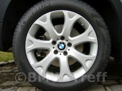 Estilo de rueda BMW 211
