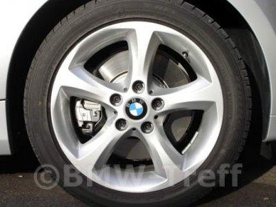 Estilo de rueda BMW 256